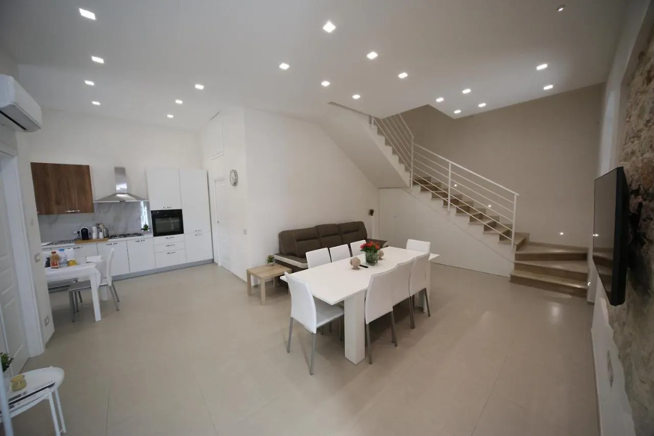 Villa Vacanze Al Mare Pozzallo Italië